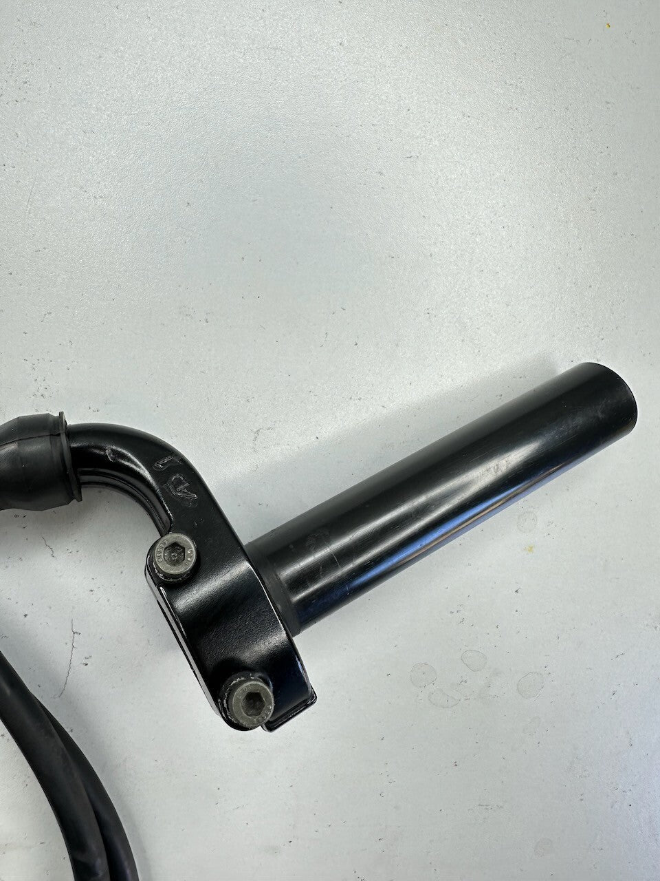 Yamaha XJR1300 Throttle Grip & Cables