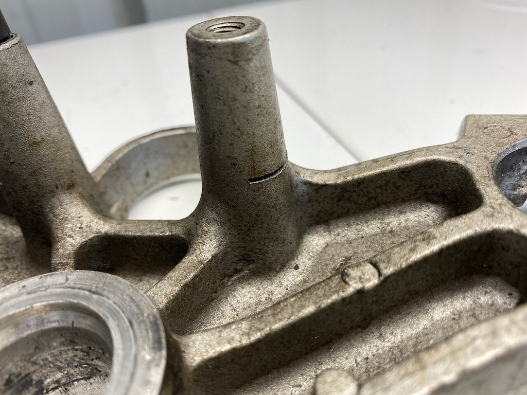 Yamaha FZR250 2KR 3HX1 Top Fork Clamp 2KR-23435