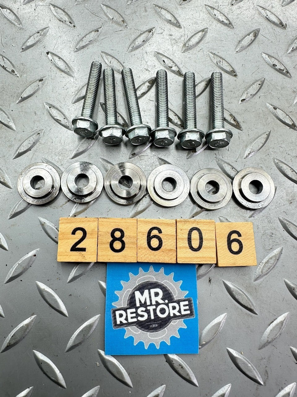 BMW G650GS '08-16' G650 Xcountry - Clutch Bolt & Step Plate (Set) (5000 K's)