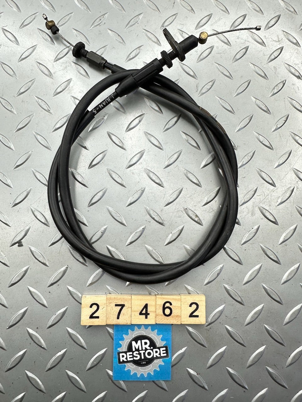 BMW F650GS '99-03' Bowden Throttle Cable L=1037MM - 32732343552