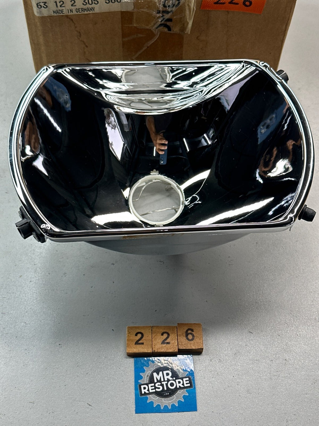 BMW K1 K100RS K1100LT K1100RS K75RT K100 LY RS RT Headlight Reflector