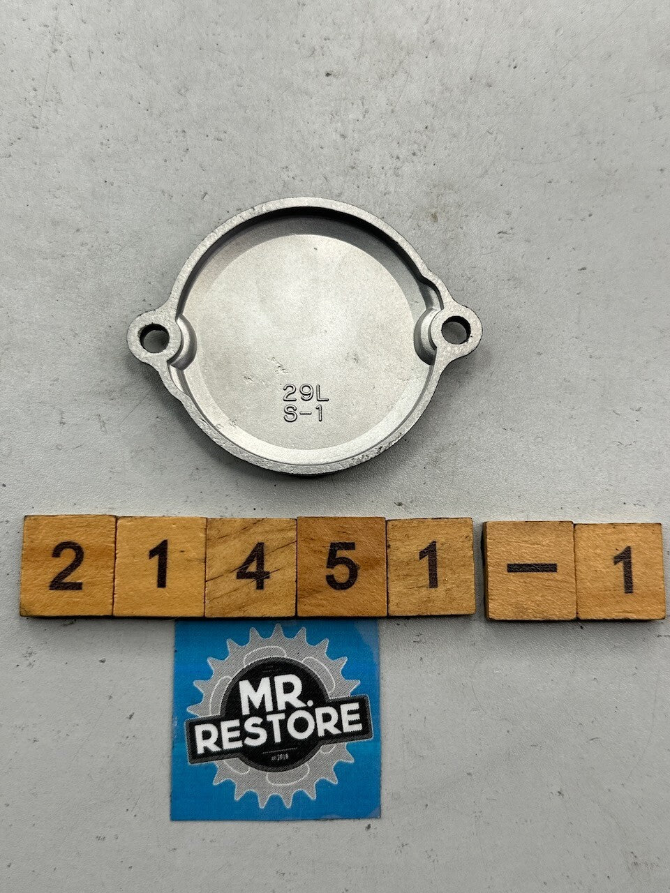 Yamaha TZR250 1KT 2MA RD350LC RD250LC RZ350 RZ250 Power Valve Pulley Housing Cap