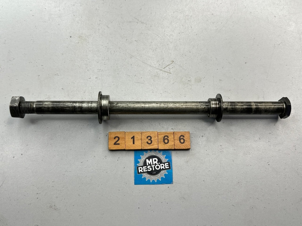 Yamaha TZR250 R1-Z FZX250 FZR250 2KR  Rear Wheel Axle, Spacers & Nuts etc