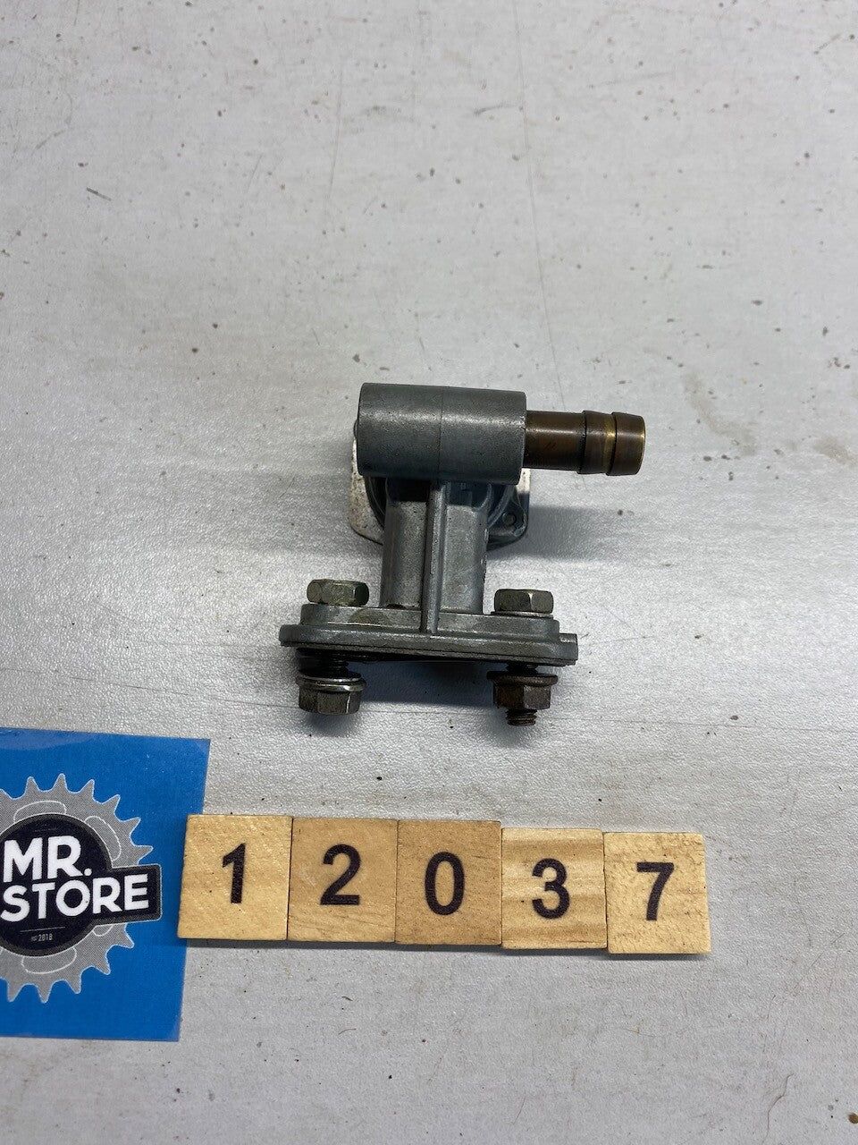 Suzuki GSX1300 Hayabusa Fuel Petcock Tap 44300-24F04