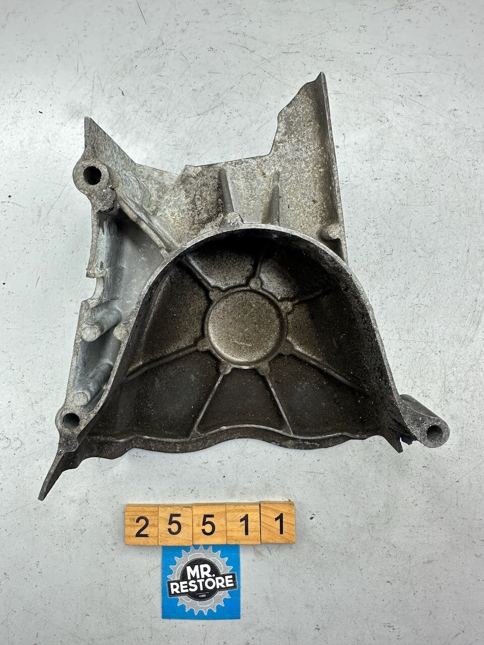 Honda MVX250 F '83' Engine Sprocket Cover 11341-KG4  11341-KG4-000