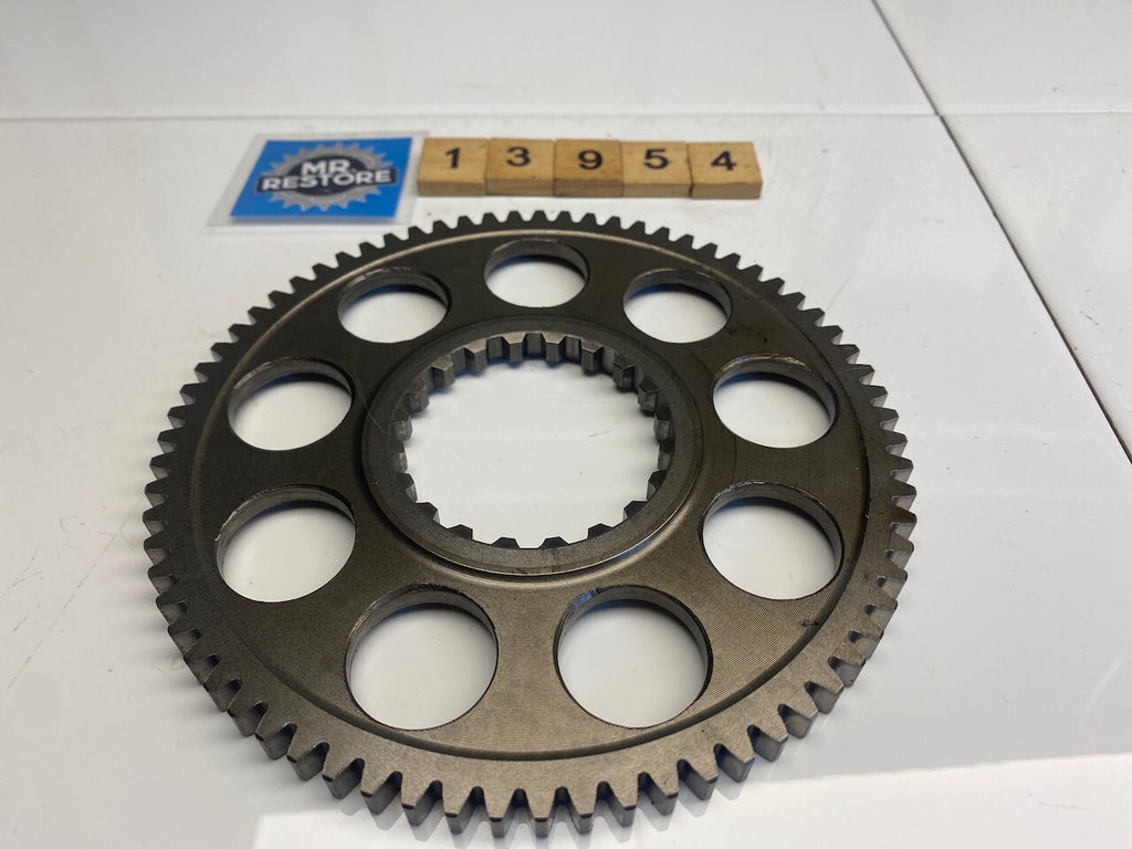 Triumph 900 Triple Starter Gear