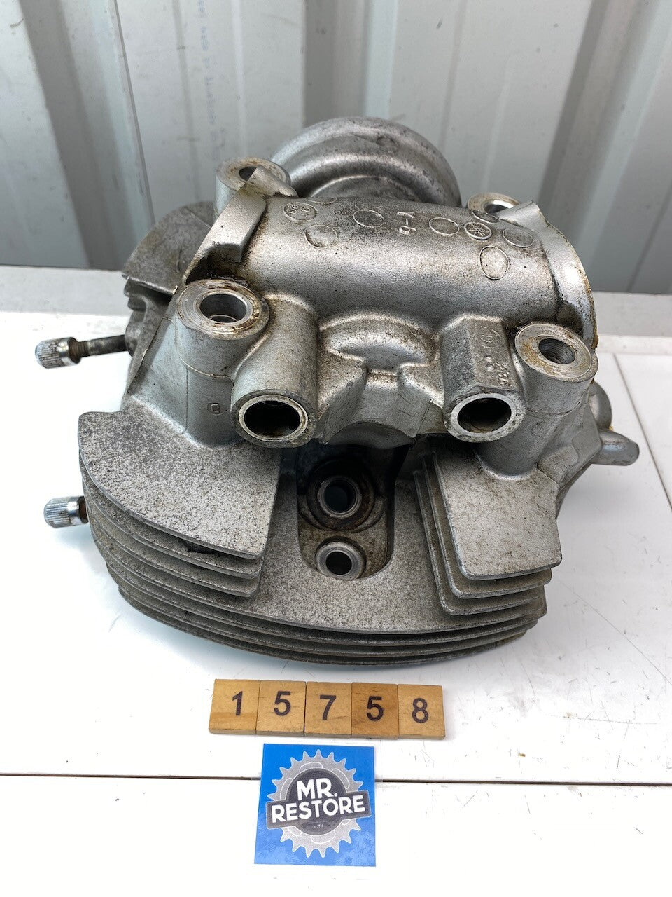 Yamaha XV1000 Virago 1984-85 Cylinder Head Assy 42H-11110
