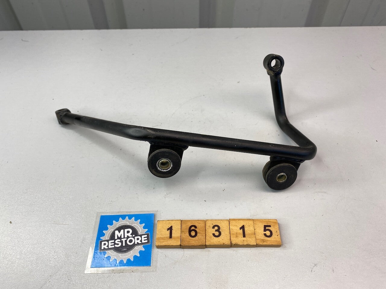 BMW R1100R R850R R/H Oil Cooler Bracket 17 21 1 341 728