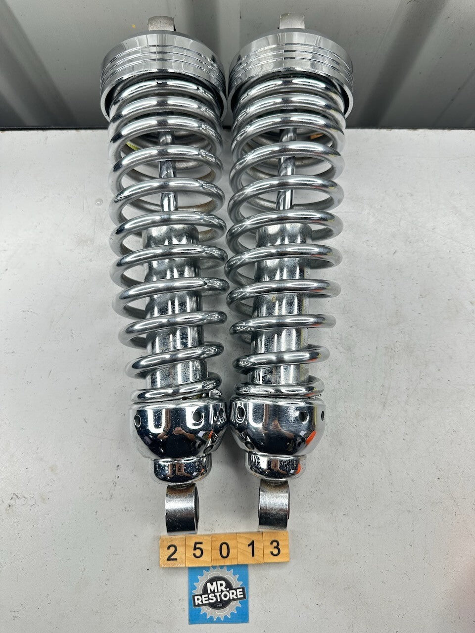 Yamaha V-Max 1200 VMX12 Pair or Rear OEM Shock Absorbers (VGC) 1FK-22210-00