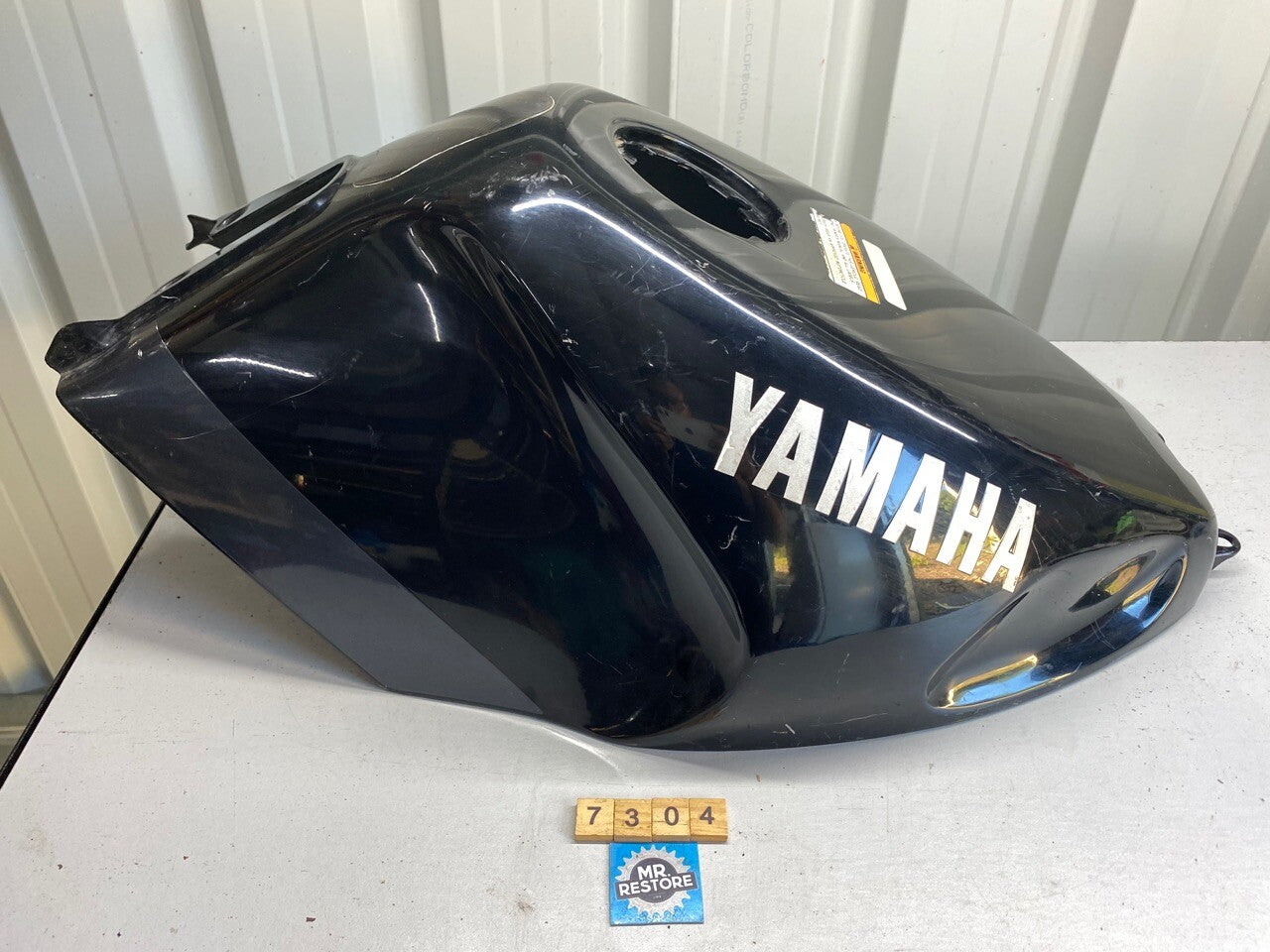 Yamaha FZR600 1989-1993 Fuel Tank Cover Genuine 3HE-2171
