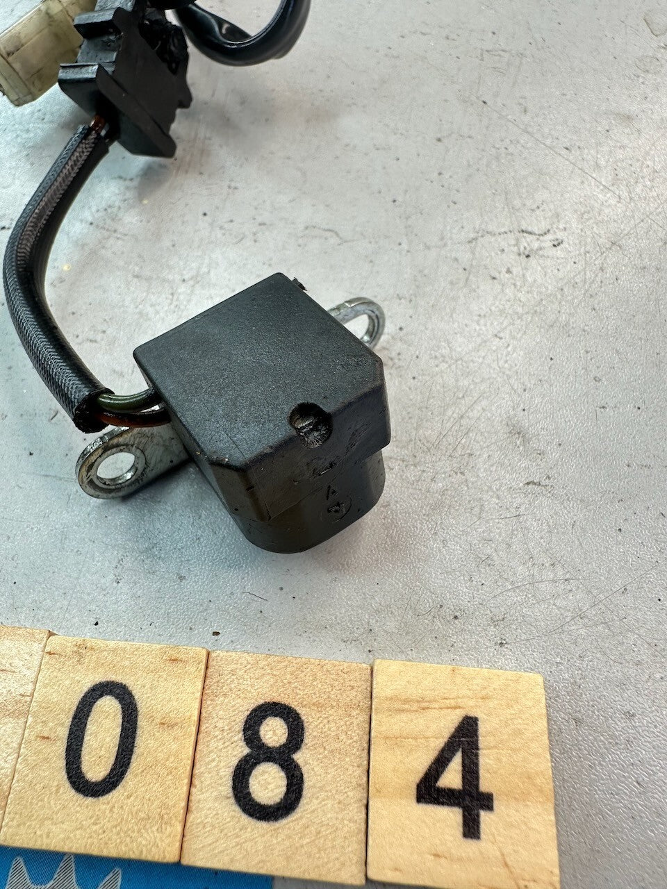 Suzuki GN250 DR500 Ignition Pickup Pulse Generator Coil 32160-37410