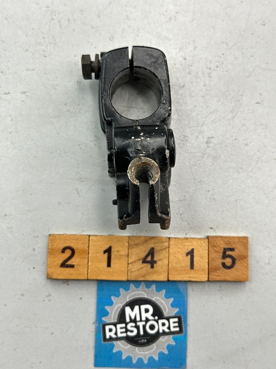 Yamaha TZR250 1KT 2MA RD500LC RD350LC RD250LC YPVS RZ350 RZ250 YZF600R L/H Perch
