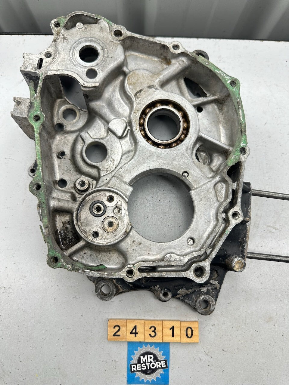 Honda XL185 XL125 CB125 Right Hand Crankcase 11100-KC6-405