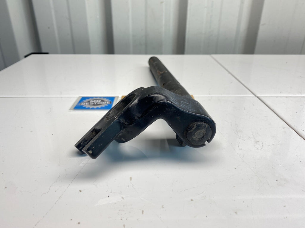 Kawasaki GPZ1100 ZX R/H Handlebar & Mount 32mm