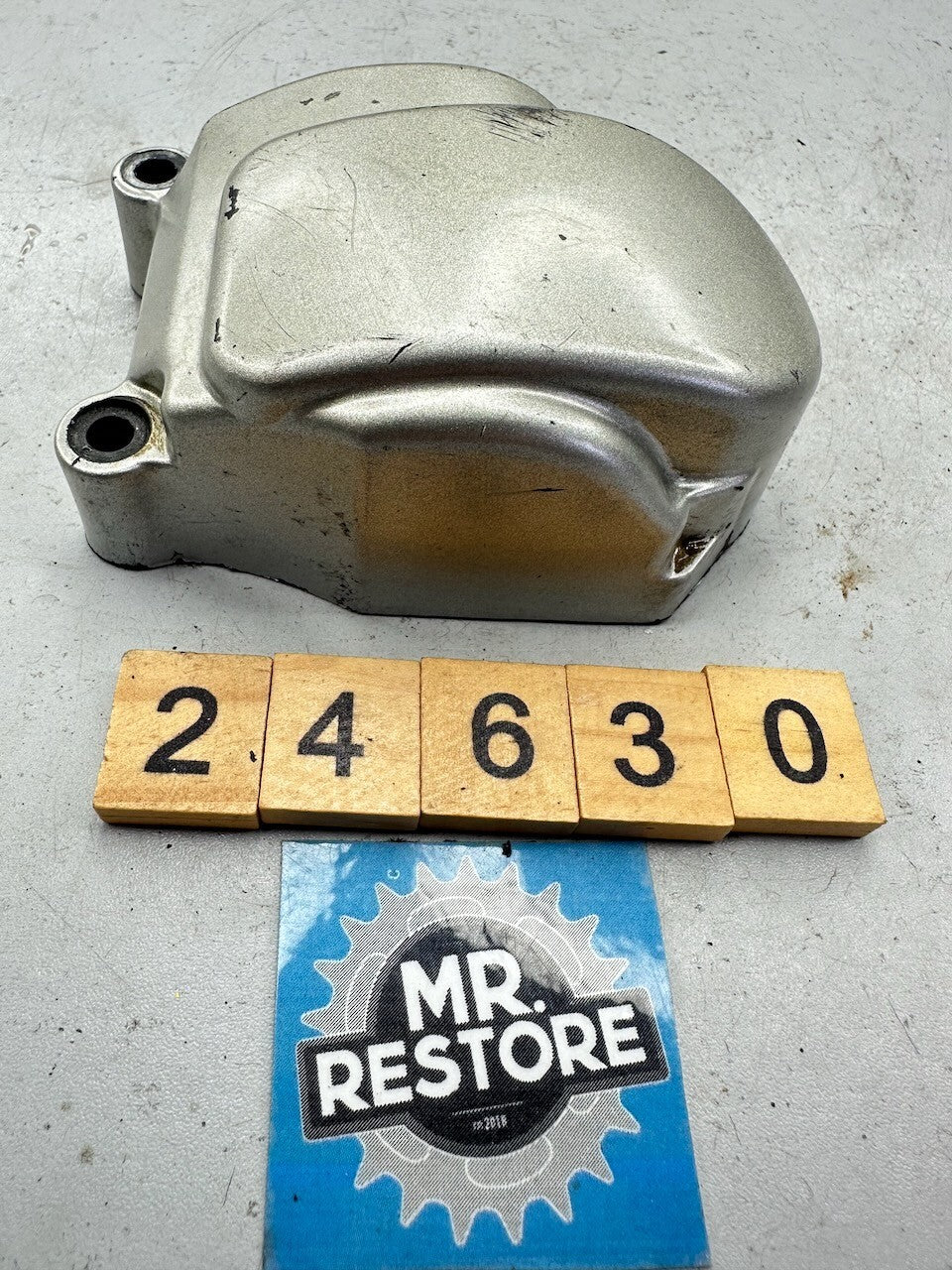 Yamaha DT200R DT125 TDR125 Oil Pump Cover 3BN-15416-10