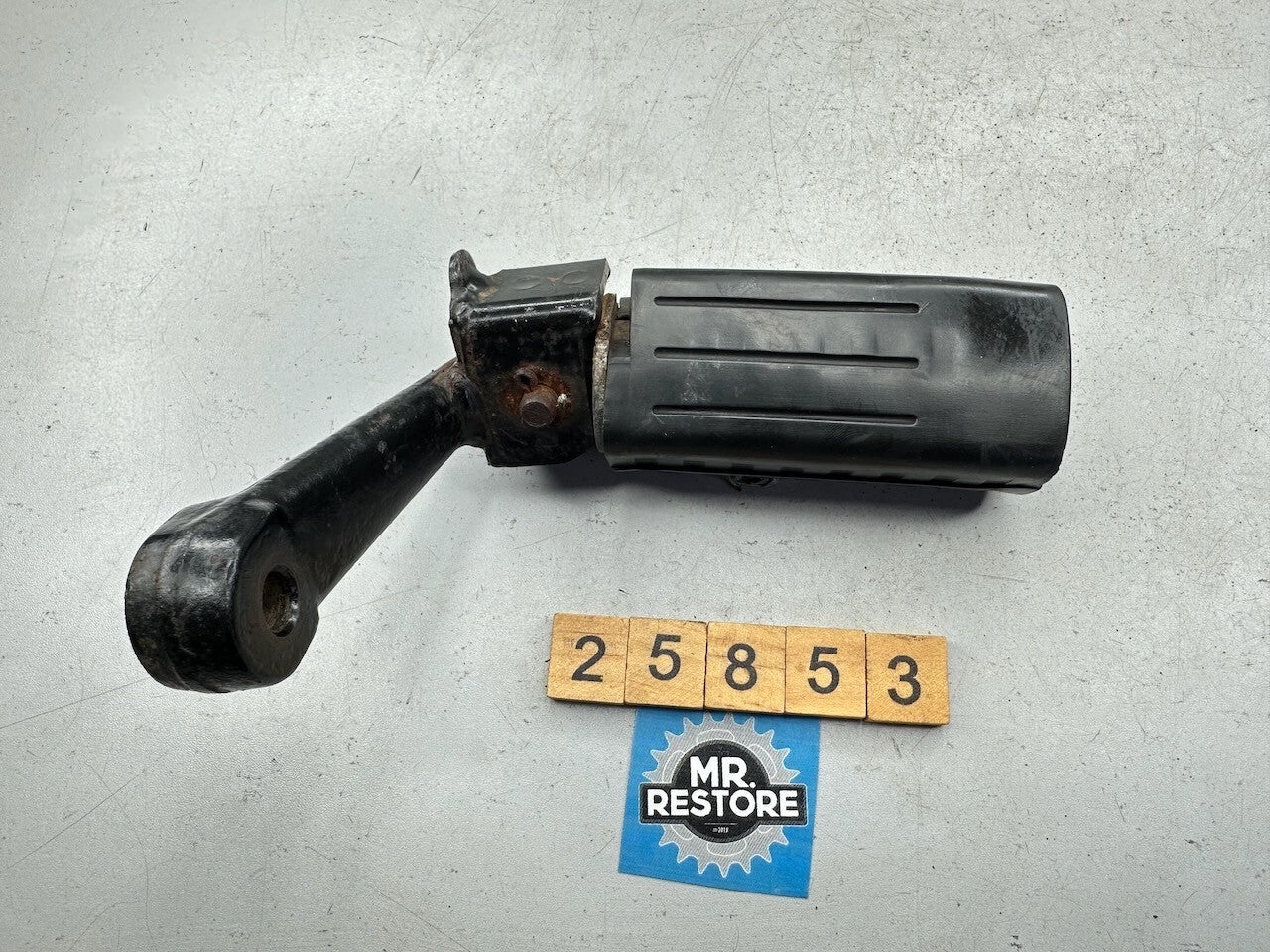 Kawasaki Z1300 KZ1300 Left Foot Rest Peg & Bracket 34028-1015