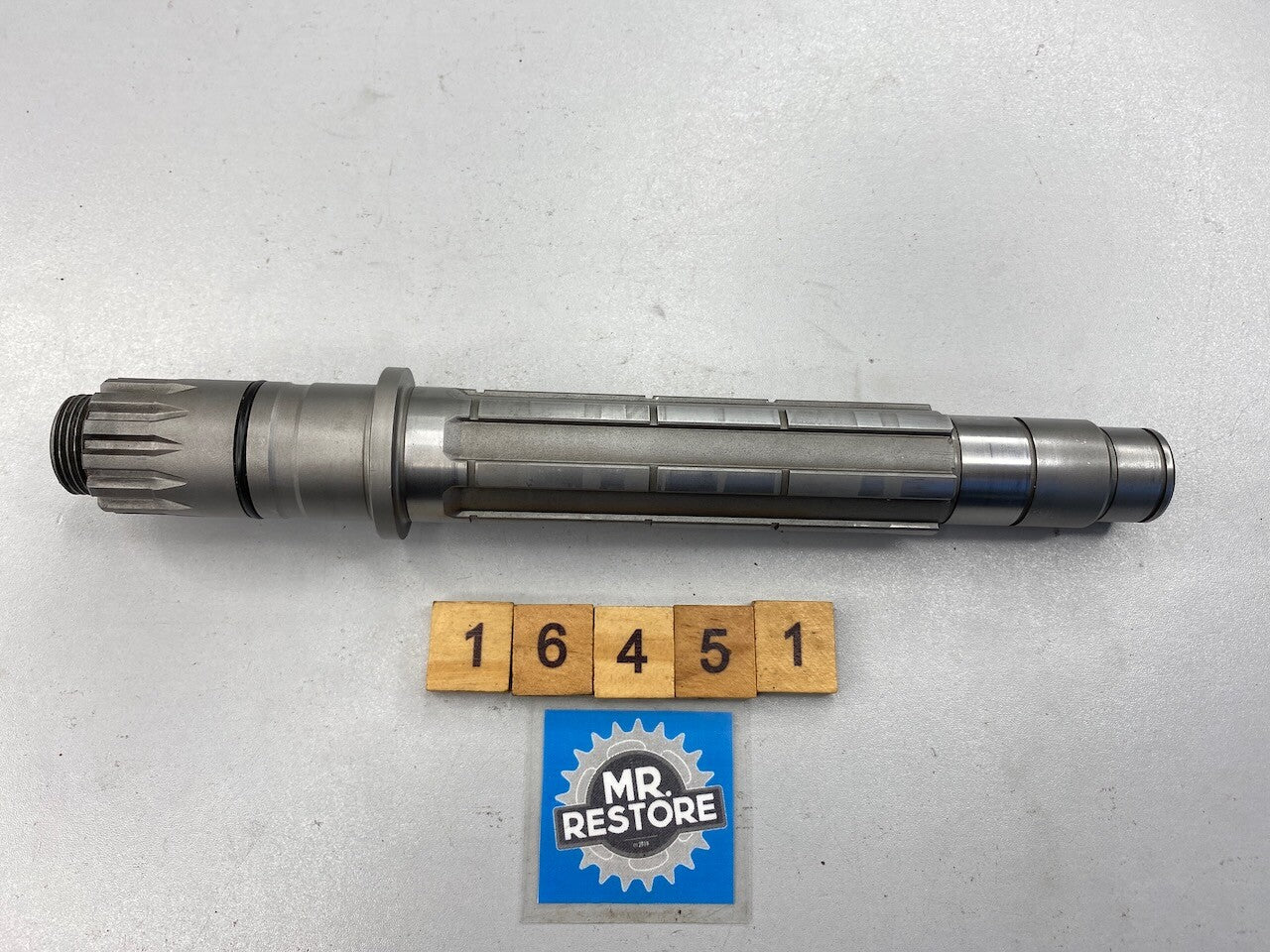 Yamaha RD500LC YPVS RZ500R RZ500 Transmission Drive Axle 47X-17421-00