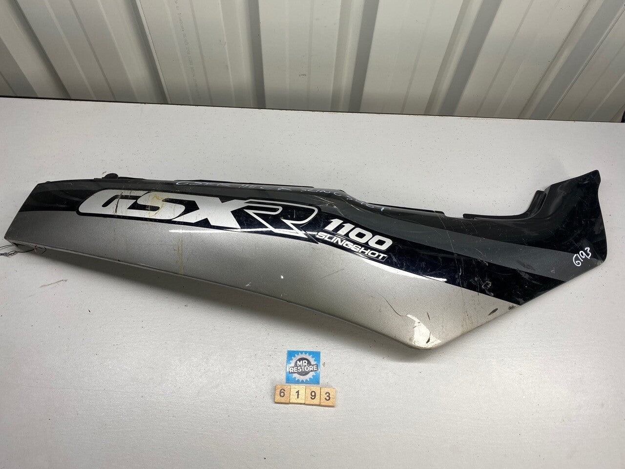 Suzuki GSXR750 GSXR1100 R/H Side Cover 47111-17C00 - 3 colours available
