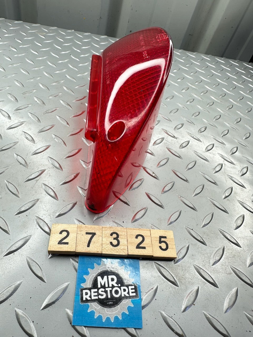 BMW F650GS Dakar '99-03' Rear Light Taillight Lens 63217650005