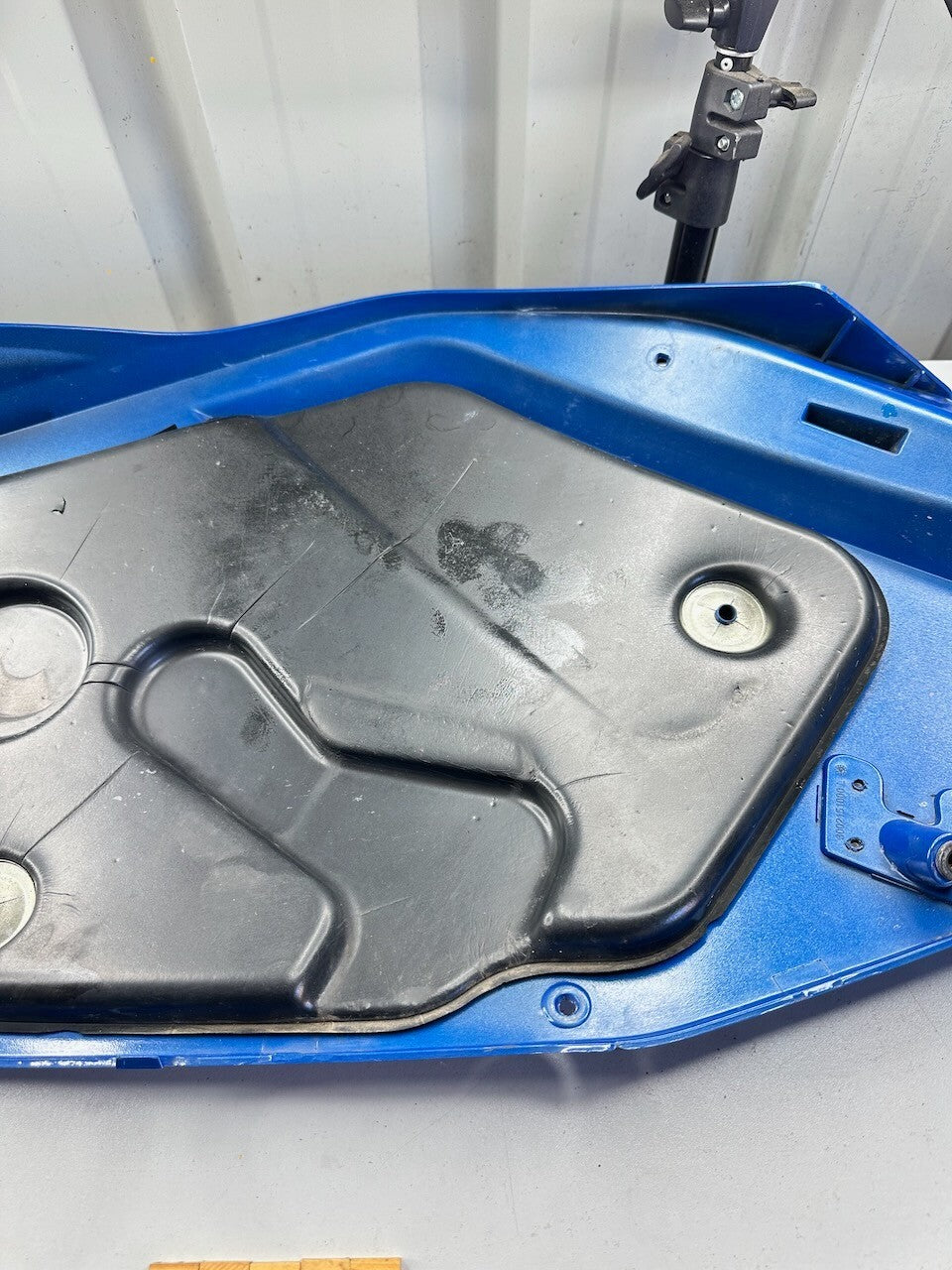 BMW K1200S 03-08 Left Tank Trim Panel Fairing Cowl (needs minor plastic repair)