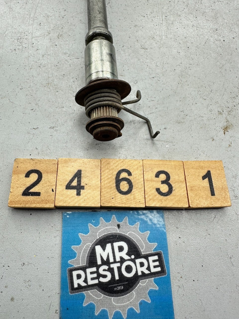 Yamaha DT200 230 TZR250 XT500 XT600 YZ125 XJ600 Clutch Push Pinion