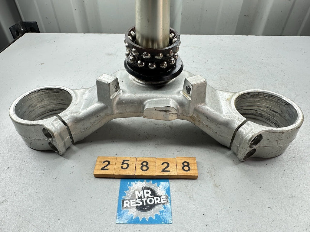 Yamaha YZF1000 R1 '04-05' Lower Triple Tree Steering Stem Fork Clamp