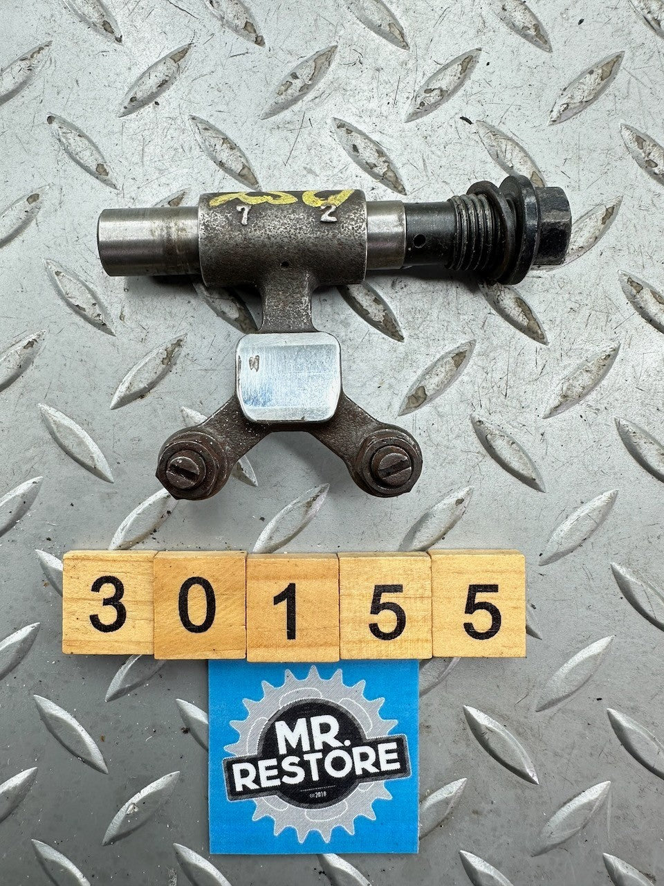 Kawasaki KL250 KLR250 85-05 Valve Intake Rocker Arm Shaft 12016-1071 12020-1055