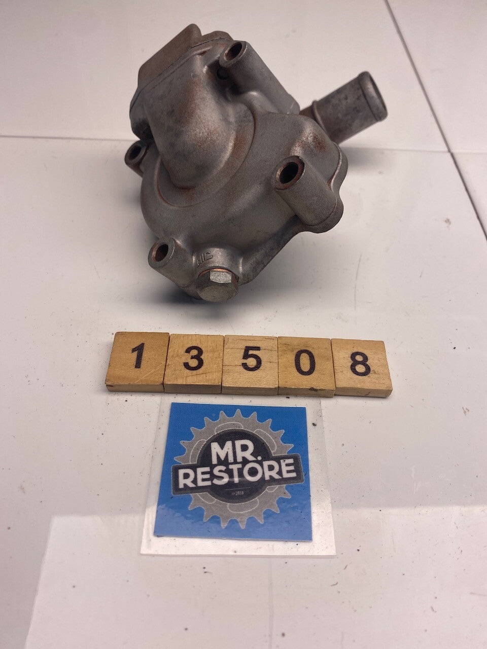 Suzuki RM125 Early 80's Water Pump Cover & Water Pipe
