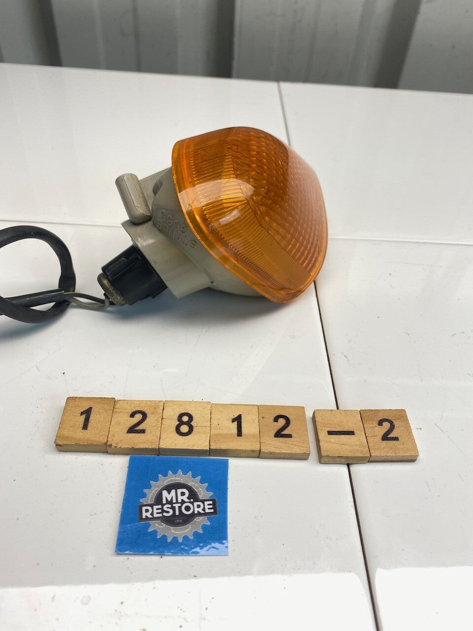 Kawasaki ZZR1100 R/H Rear Indicator Assy OEM