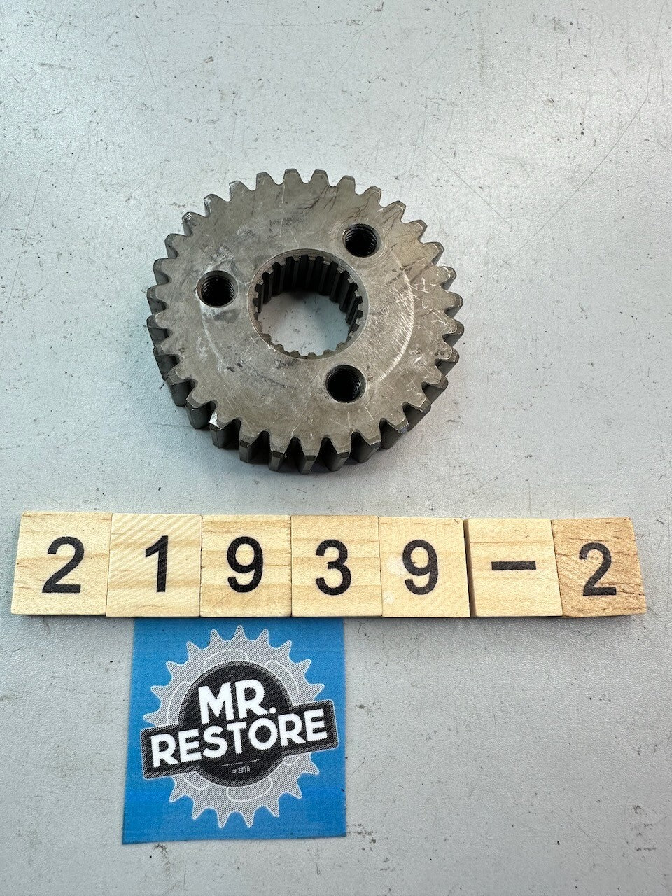 Kawasaki ZX750 GPZ750 Secondary Shaft Primary Gear 13097-1077