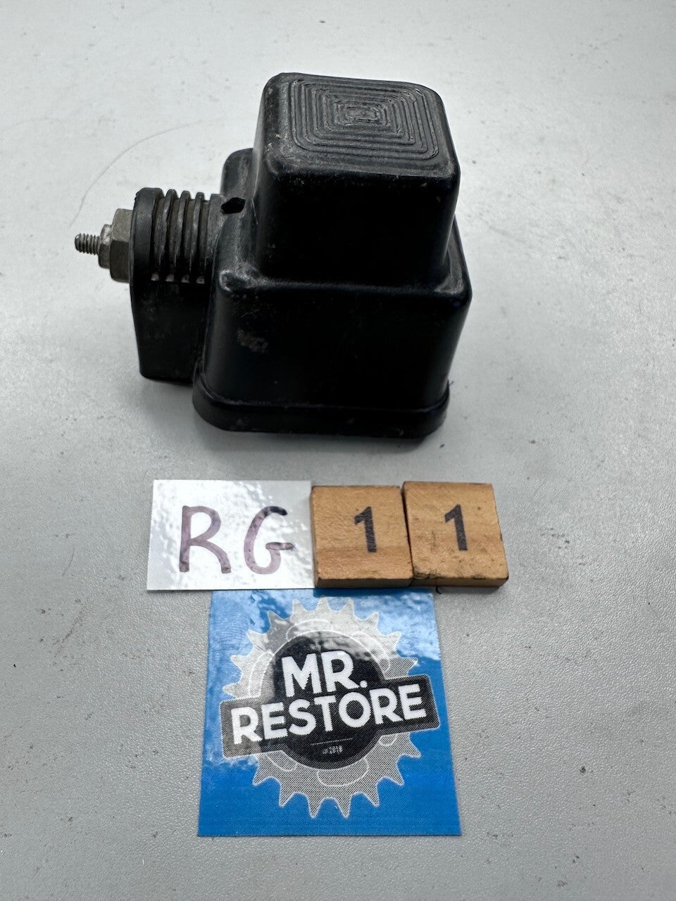 Suzuki RG500 RG400 Rear Indicator Shell