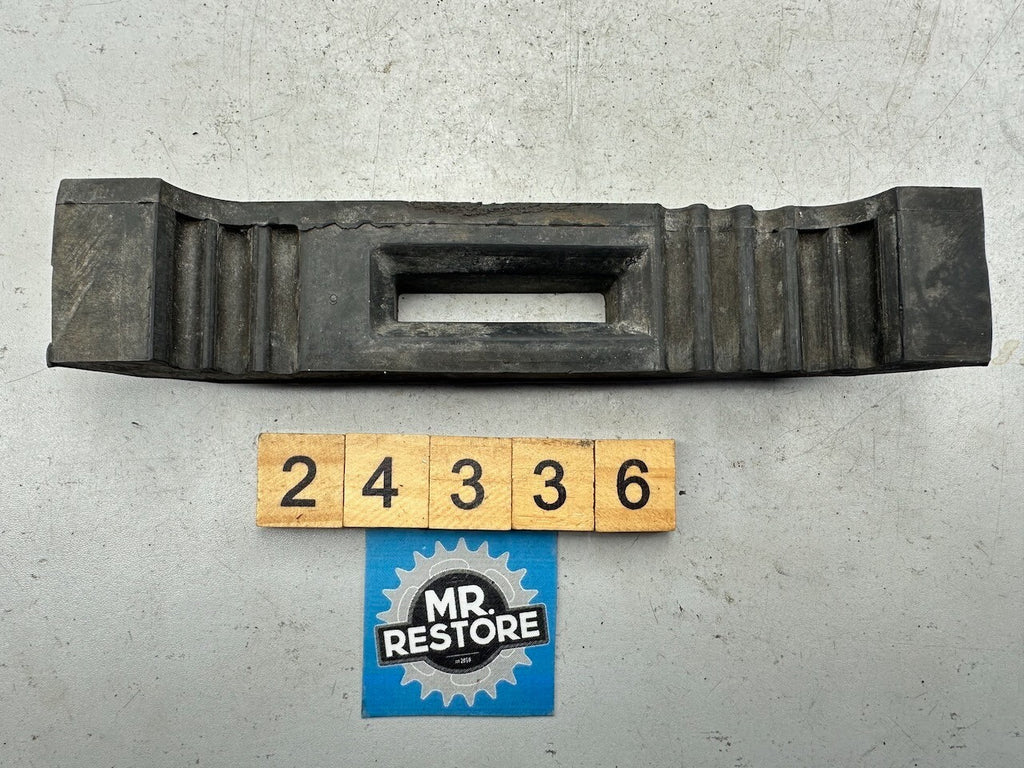 Yamaha XJ650 Turbo '82-83' XJ750 Tank Rubber Locating Damper 2
