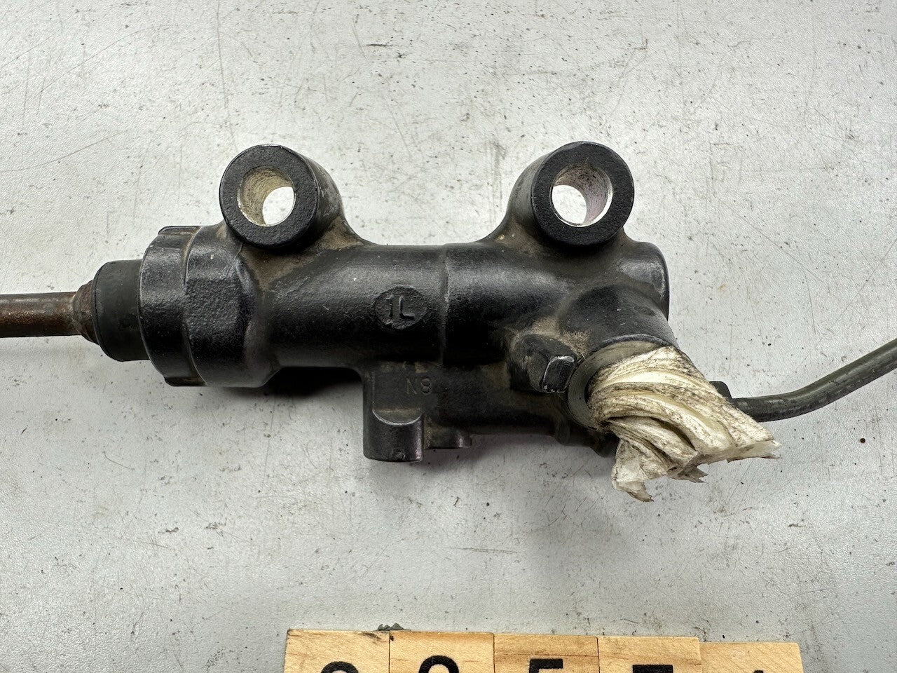 Kawasaki GPZ1000RX ZX1000 1986-88 Rear Master Cylinder & Reservoir 43015-1290