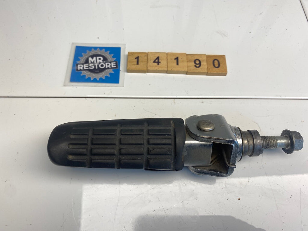 Honda VF1000 1984 L/H Rider Main Step Peg & Bracket 50640-MB6-630