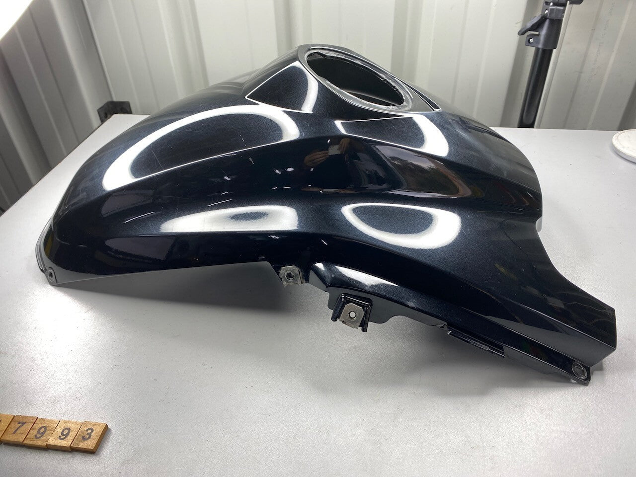 BMW R1200GS Fuel Tank Cover 46637724735