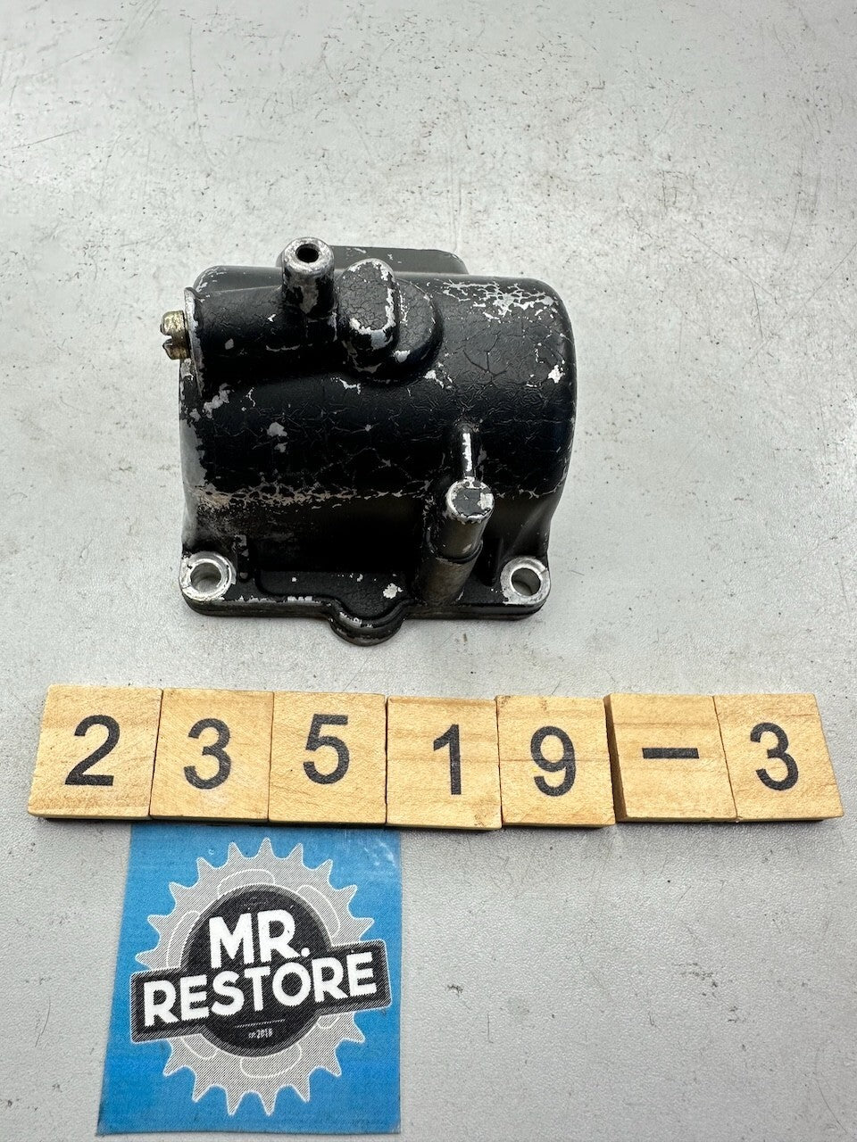 Kawasaki GPZ750 ZX750 Float Chamber Bowl