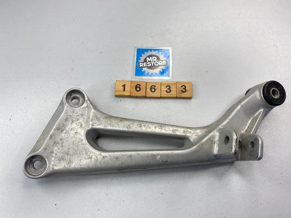 Honda VTR1000 Firestorm Superhawk 1997-00 L/H Pillion Peg Bracket 50760-MBB-000