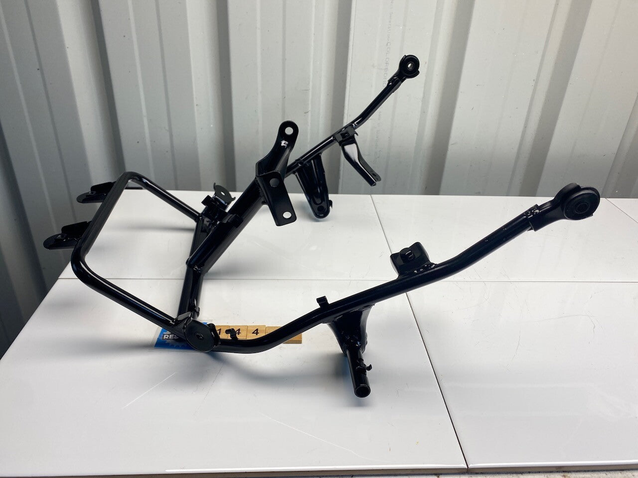 Yamaha XJ600 FJ600 Fairing Stay Headlight Frame 51J-28356 - Reconditioned