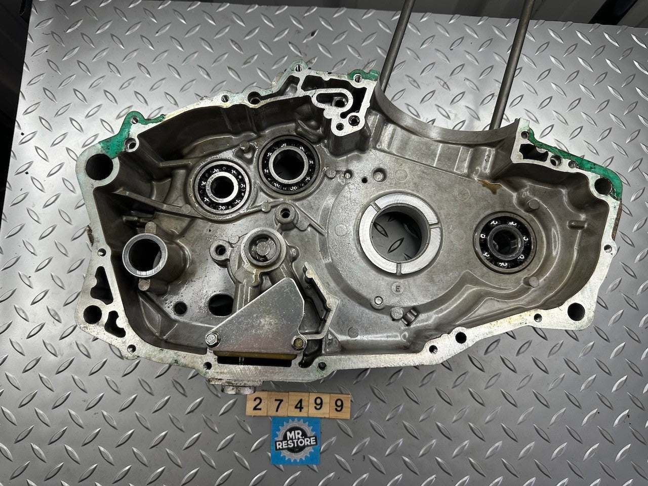 BMW F650GS '1999-07' Pair of Crank Cases