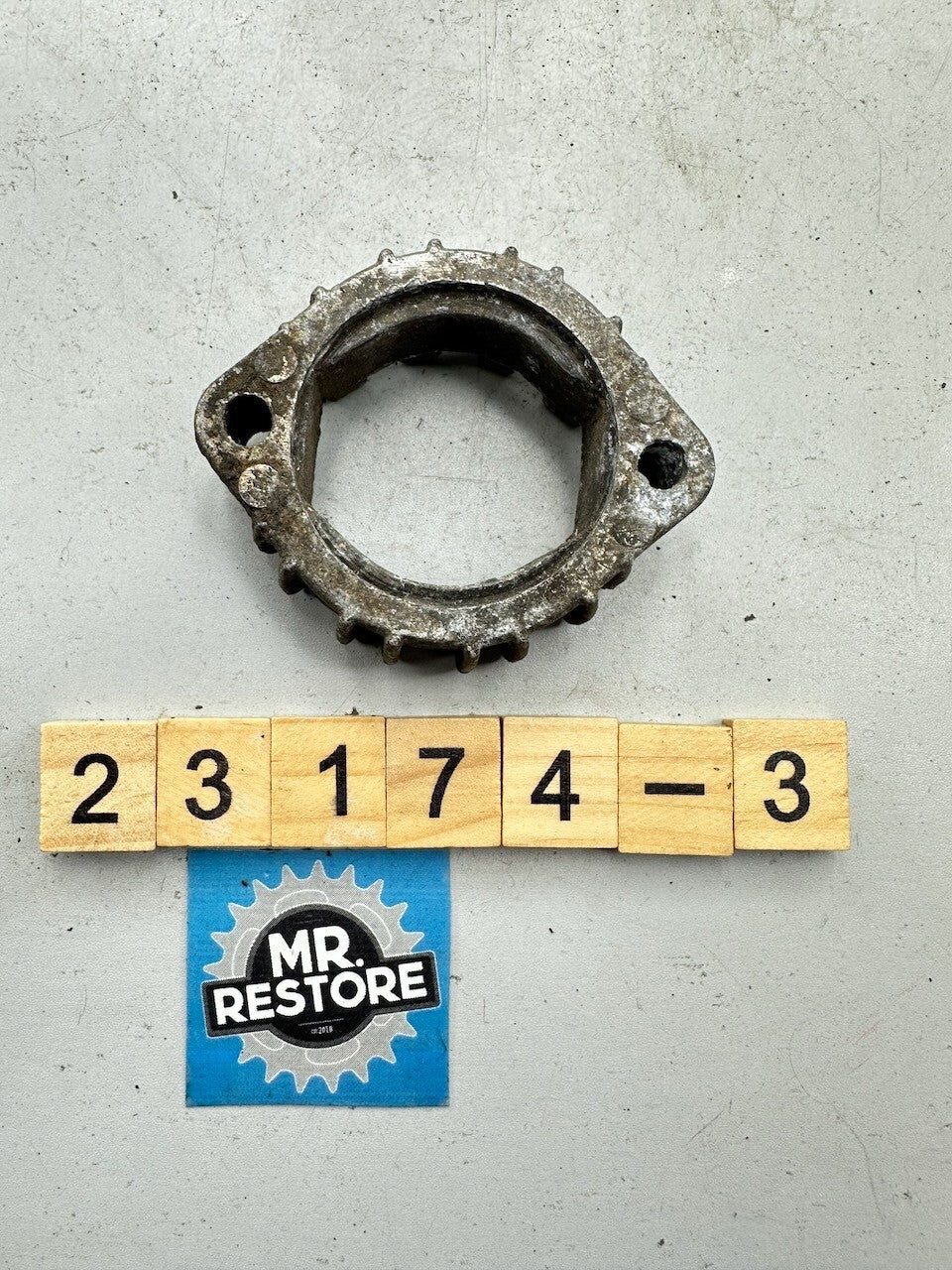 Yamaha XJ650 XJ550 XJ400 YX600 OEM Exhaust Ring Nut Flange 4H7-14612