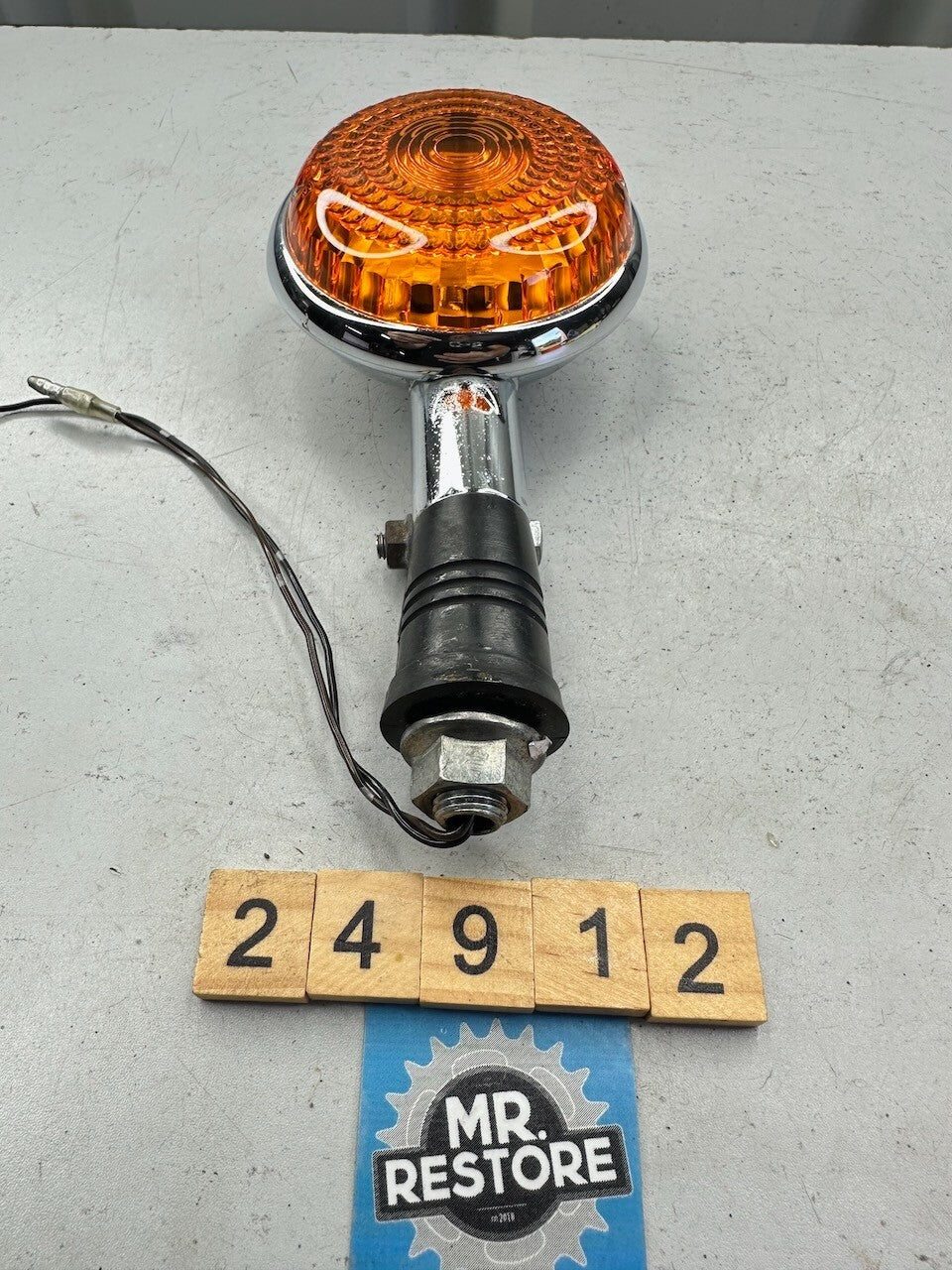 Yamaha V-Max 1200 VMX12 85-03 Front Left Indicator Turn Signal VGC -Stanley Lens