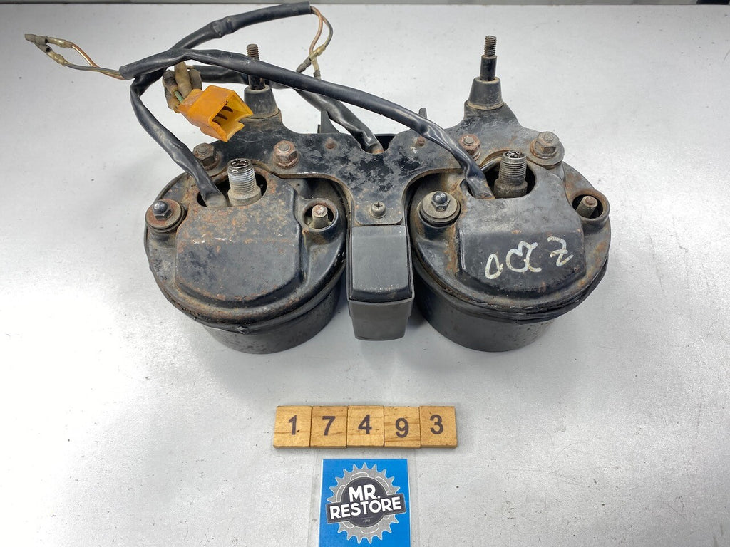 Kawasaki Z200 Dashboard Meters Instruments KMH - Tested