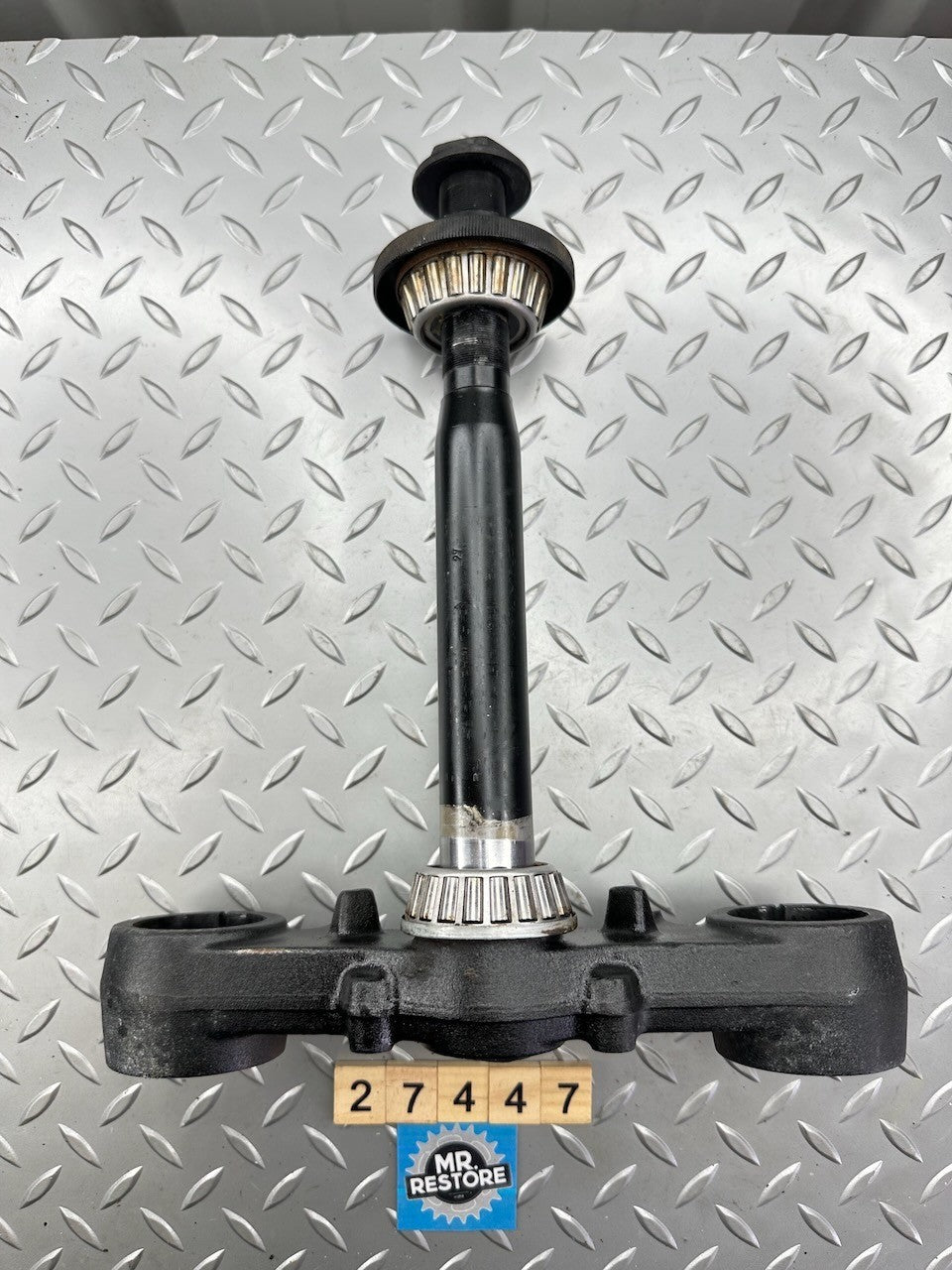 BMW F650GS '99-07' G650GS '08-15' Triple Tree Fork Lower Clamp Stem & Races