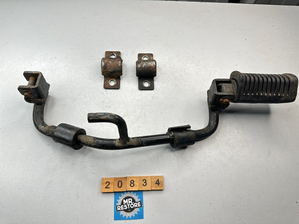 Kawasaki Z250 KZ250 Riders Foot Rest Peg, Bar & Brackets 34003-1058