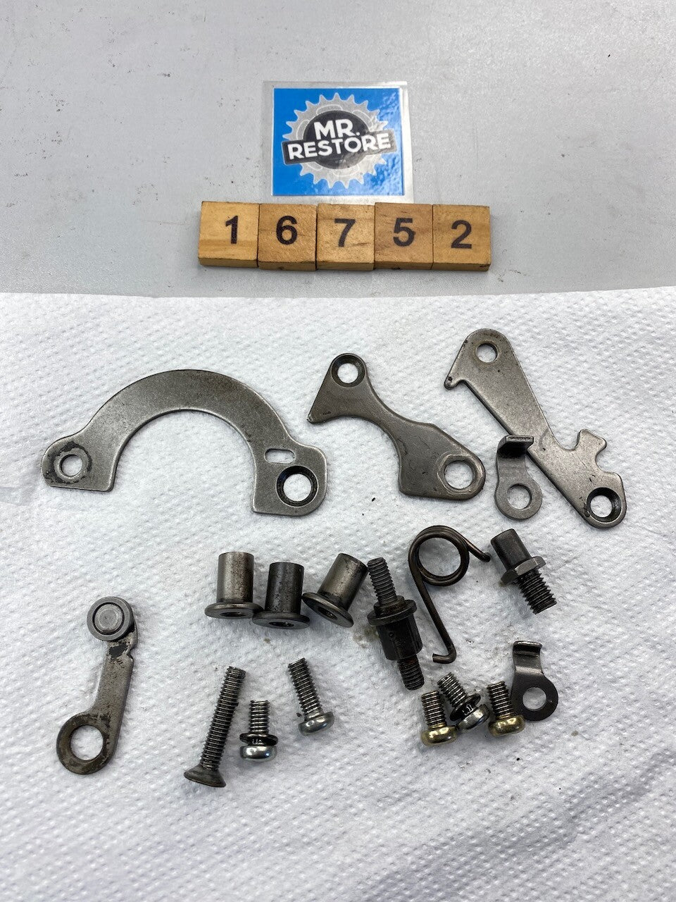 Suzuki RGV250 Gear Shift Selector Parts 