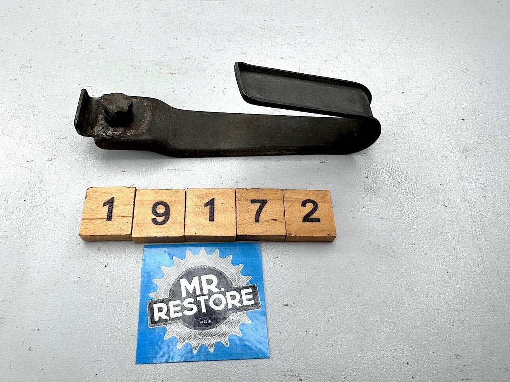 Yamaha RZ250 RZ350 RD250LC RD350LC YPVS Swing Arm Brake Hose Guide & Bolt