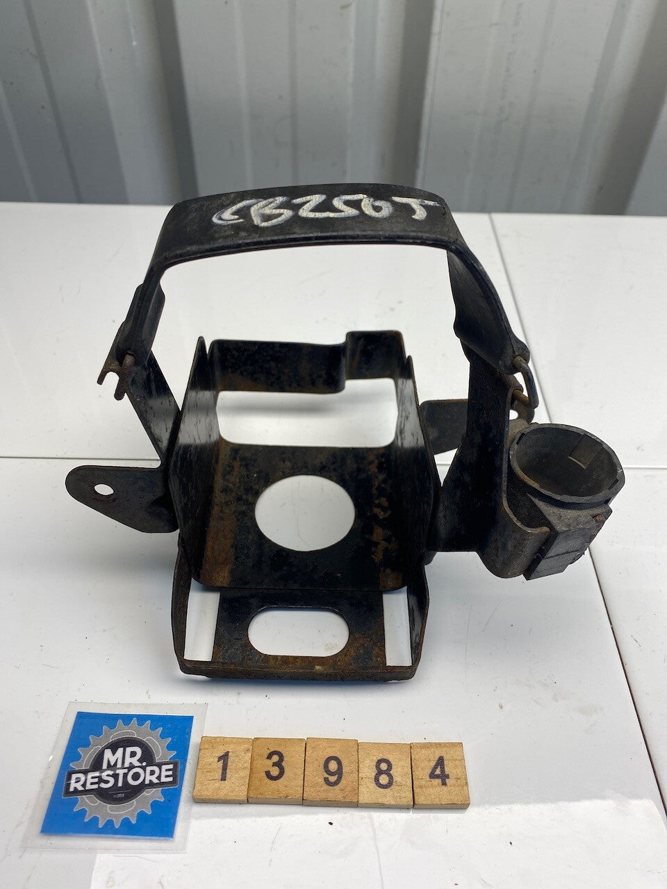 Honda CB250T Battery Holder Box