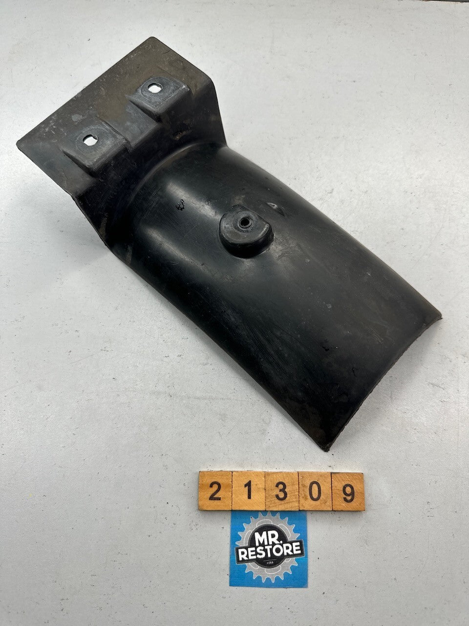 Kawasaki GPZ305 EX305 GPZ250 Belt Drive ER250 Z250 Suspension Cover 14025-1763