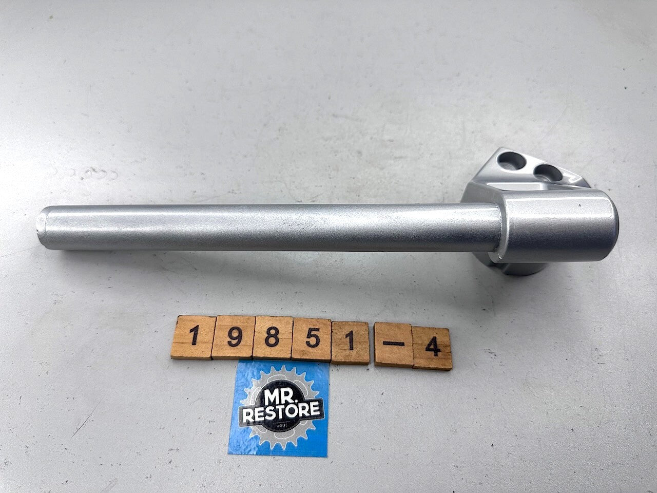 Kawasaki ZX600 ZX500 ZX400 ZZR600 ZZR500 ZZR400 R/H Handlebar Repainted