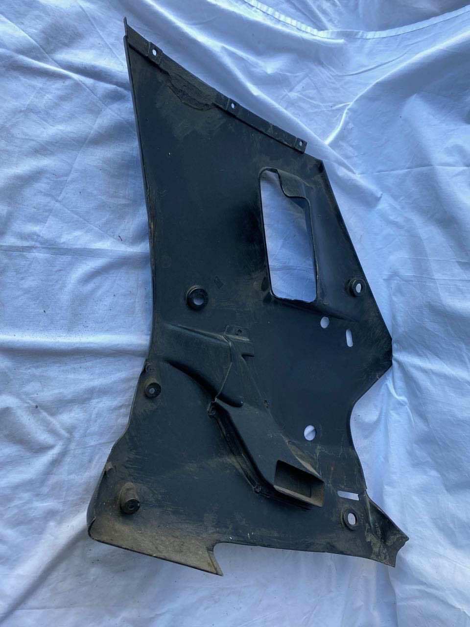 Kawasaki ZXR250 R/H Side Panel - cracked